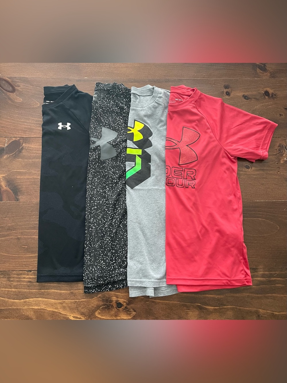 Boy’s Under Armour Short Sleeve Shirt Bundle